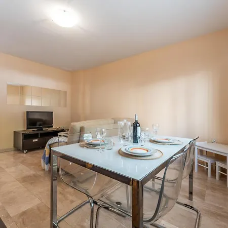 Malagasuite Costa Sol Oasis Апартаменти