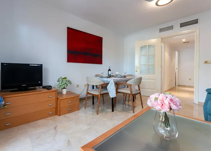 Malagasuite Costa Sol Oasis Apartment *