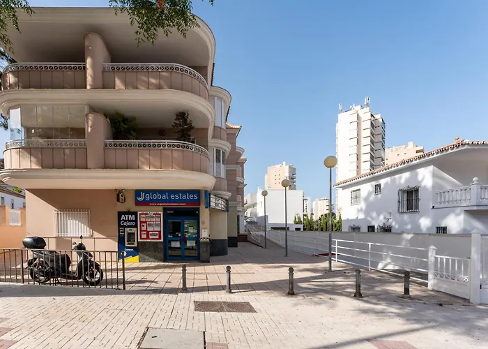 Malagasuite Costa Sol Oasis * טורמולינוס